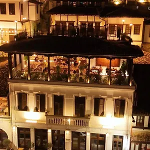  Hotel White House Boutique & Restaurant - Since 1999